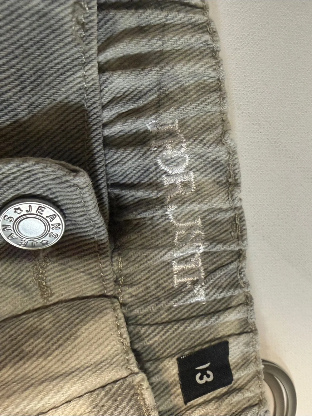 Source Unknown Gray Camouflage Wide Leg Cargo Pants